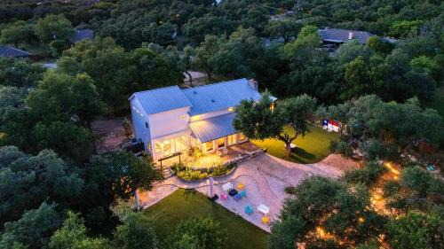 Summer Sale El Dorado Estate Private 2-Acre Escape with Pool Guest Suites Firepit Playset Guest Suites