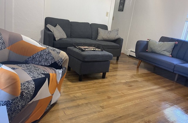 SummerConcerts @ Gillette & Xfinity! Perfect for Groups! Private 3 Bedroom House