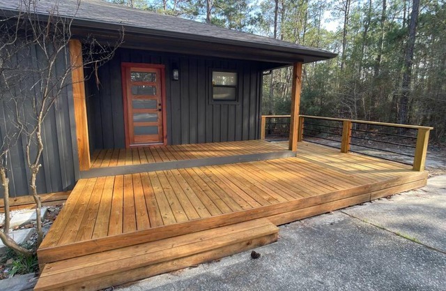 Summerhouse at Rayburn