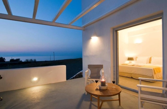 Sun Anemos Resort, Elegant & sophisticated resort in Santorini