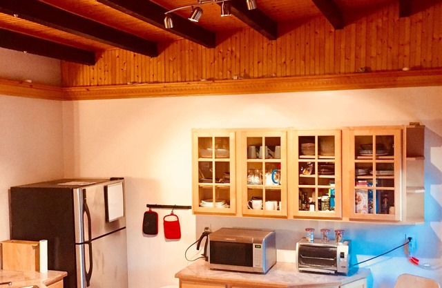 Sun-Filled Loft - Downtown Jersey City - JCretreat