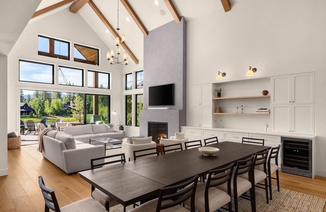 Suncadia 5 Bdrm Custom Home, Perfect for Small Events