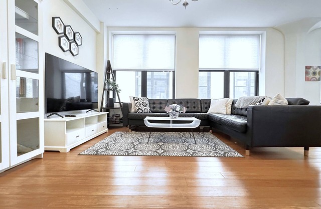 Sunlit Spacious 3BR in Heart of Downtown Boston! Guest Favorite!