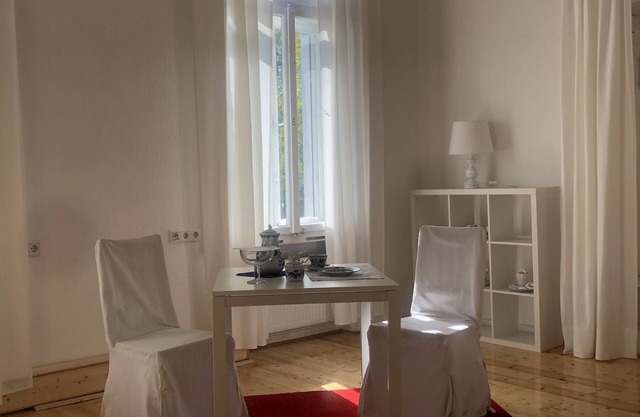 Sunny 1-room apartment