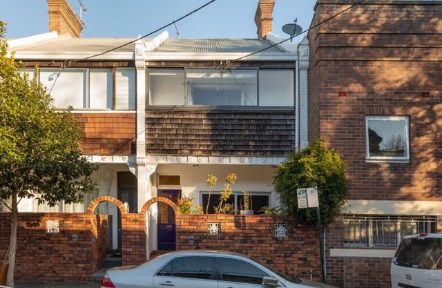 Sunny Apartment in Surry Hills