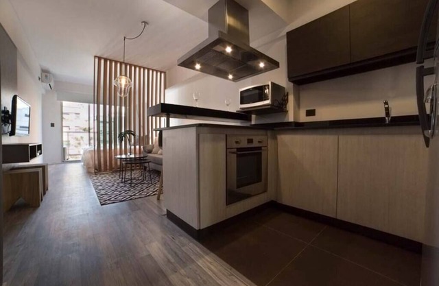 Sunny & Bright 2PAX | Pool/WIFI/Open View | Welcome2BA