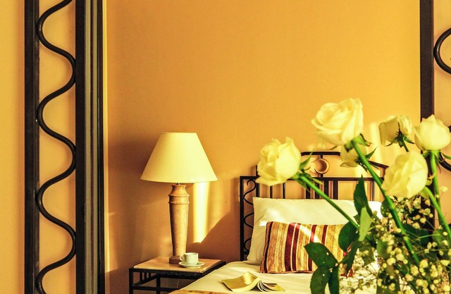 Sunny Retreat! 4 Family-Friendly Units with Outdoor Pool and Balcony