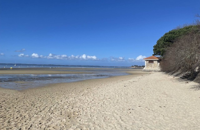 Sunny villa Taussat Bassin d'Arcachon 2 steps from the beach