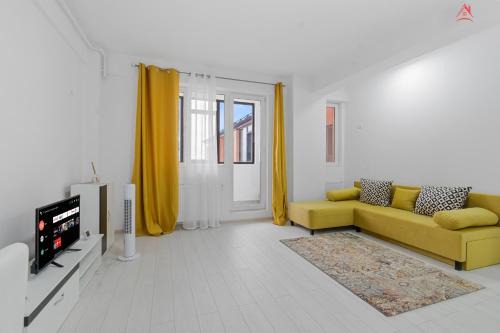 Sunny Yellow Apartment - Penthouse, Aer Conditionat, Free Parking, Self Check-in