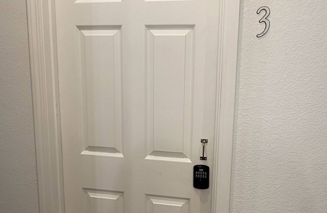 Sunnyside Doors Room 3