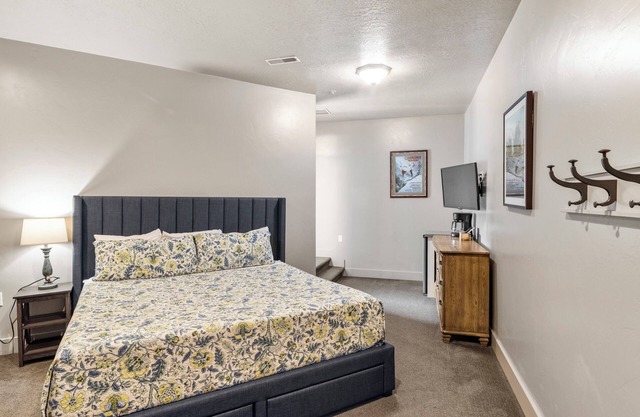 Sunrise Resort Room #304