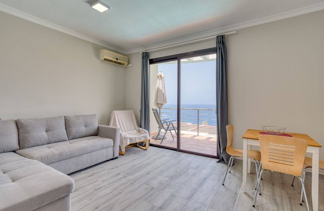 SUNSET AND CALM IN THE ATLANTIC OCEAN