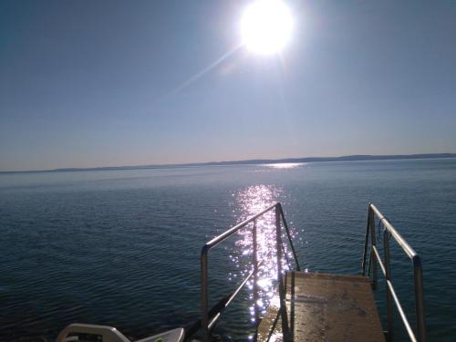 Sunset Beach Apartmanház