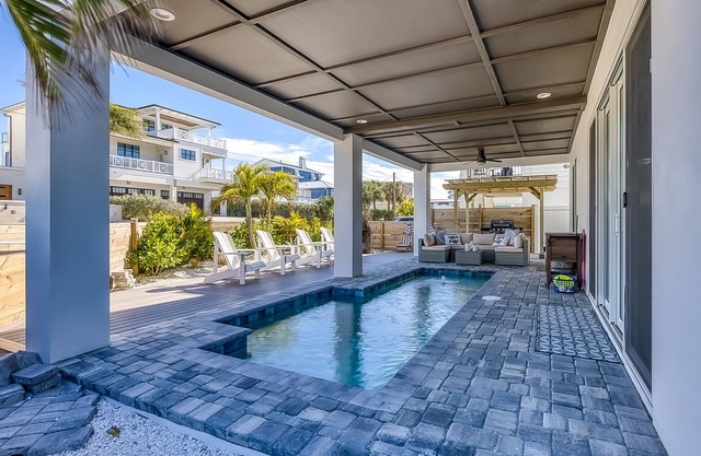 Sunset Oasis: Luxury Pool Home/350 Feet to the Beach/2601S