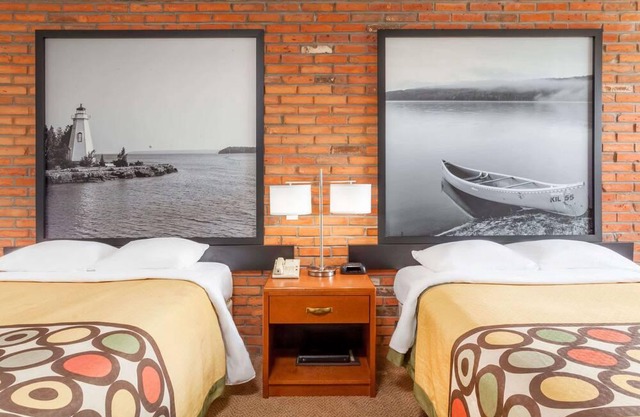 Super 8 by Wyndham Sudbury ON