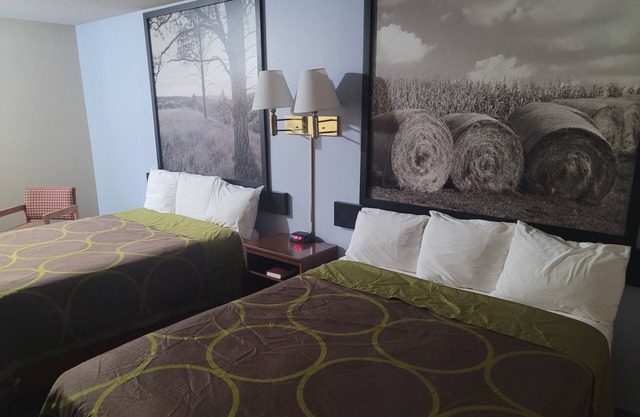 Super 8 by Wyndham Valentine NE
