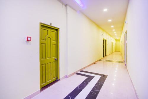 Super Collection O Howrah Botanical Garden Formerly Tanima Villa