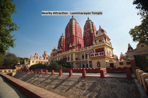 Super Hotel O J P Inn Near Patel Nagar Metro Station