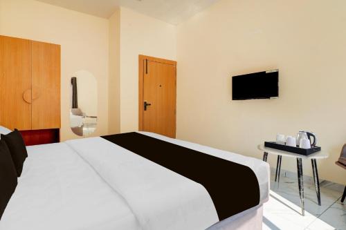 Super Townhouse Oak Army Aviation Base Jhansi