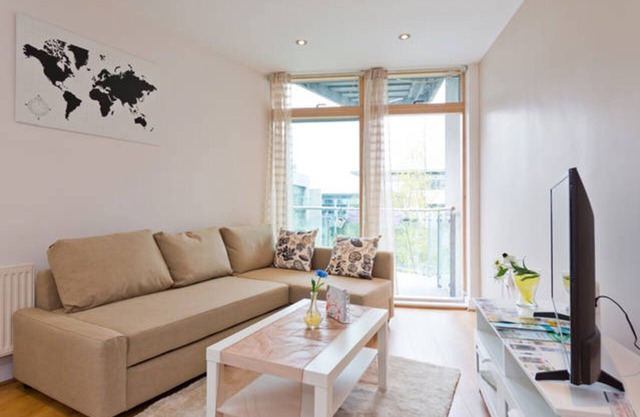 Superb City Centre Apartment WiFi NETFLIX & 2Bth