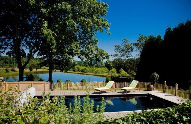 Superb farm for a nature stay -14 P- Heated swimming pool