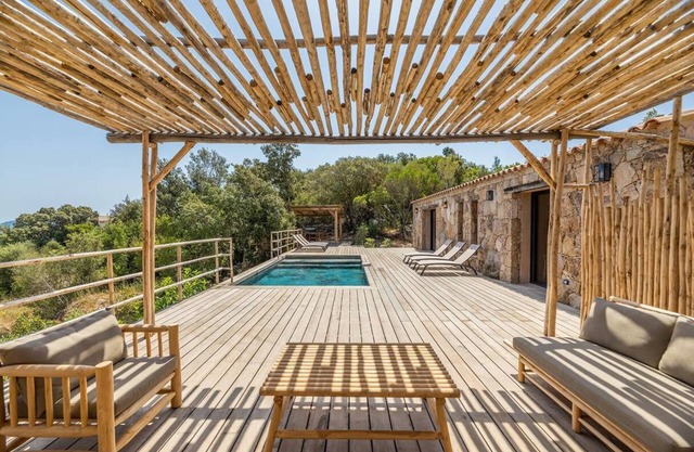 Superb new sheepfold with view