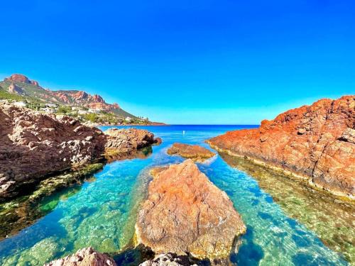 Superbe 6 couchages - 200m de la mer - Terrasse - Climatisation
