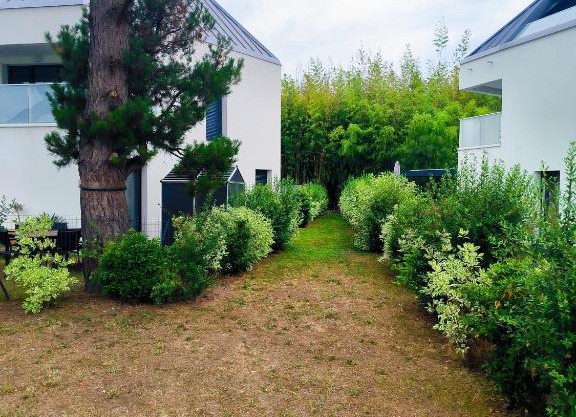 Superbe appartement avec jardin