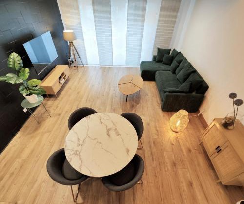 Superbe Cosy Duplex Appartement T3 Charpenne Tête D'or avec parking privé gratuit