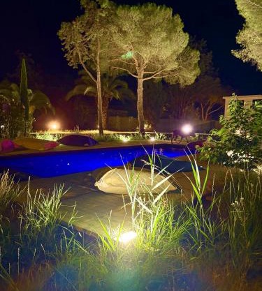 Superbe villa, piscine chauffée