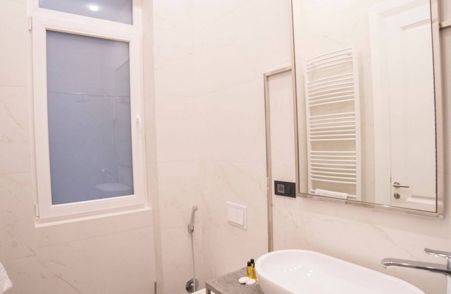 Superior Apartment is stylish and family-friend apartment with best location.
