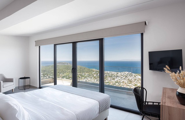 Superior Suites By Saronida Hills