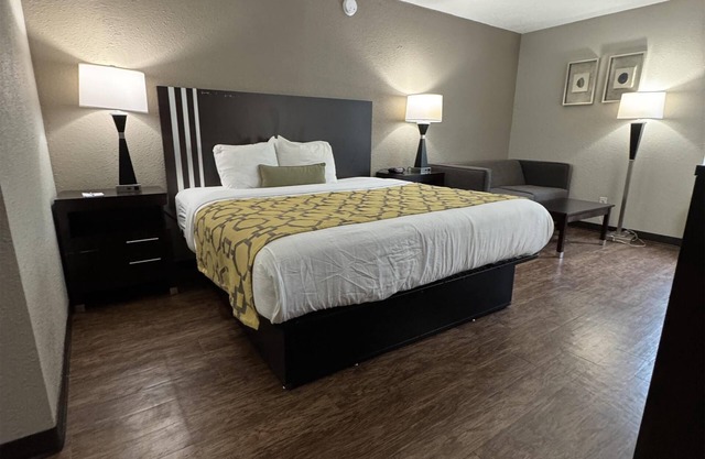 Surestay By Best Western Greenville