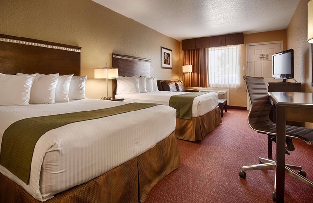 SureStay Hotel by Best Western Floresville