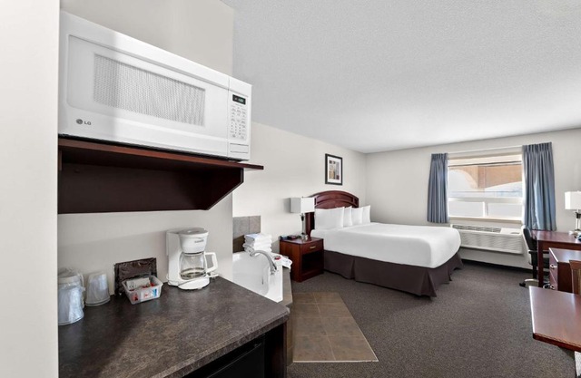SureStay Plus Hotel by Best Western Hardisty