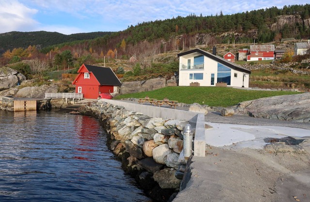 Svortevik by Interhome