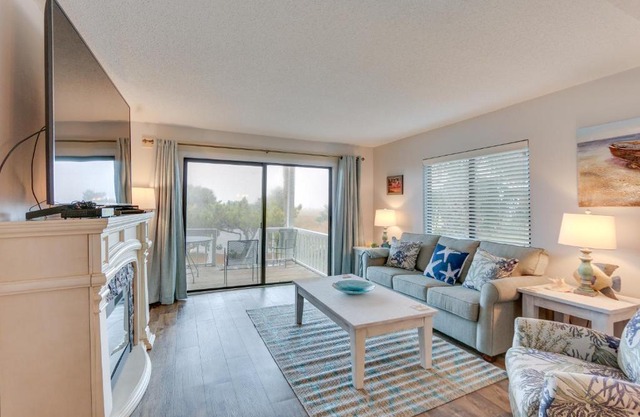 Swim and Relax St Helena Island Gem with Deck!