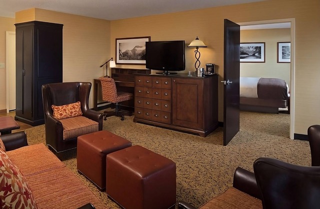 Swimming Pool, Pet-friendly Property! Your Gatlinburg Retreat for Relaxation!
