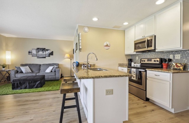 Swing on Over to this Golf Club Condo