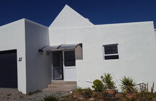 T & T Thiart Fisherman's House