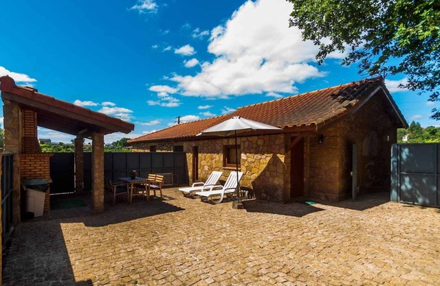 T1 holiday home with barbecue, 1.5 km from the Public Discovery Pool