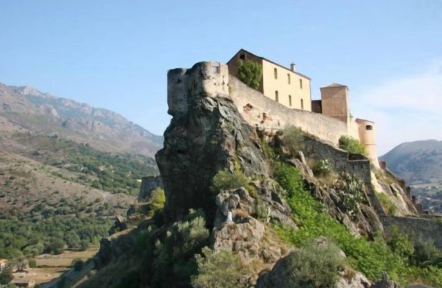 T2 41 M2 CORTE rdc villa, air conditioning wifi garden terrace, mountain view Restonica