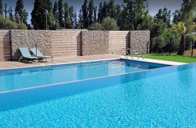 T2 Climatisé, Terrasse, 3 Piscines à 4km de la Plage en Résidence de Tourisme