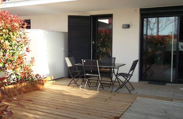 T2, Entre mer et Étangs