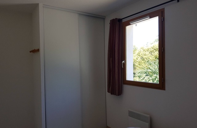 T2 Proche des Thermes, du Village et du Supermarché