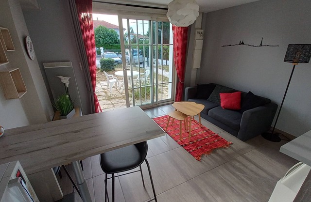 T2 Récent - Jardin et Terrasse - Commerces à Pieds