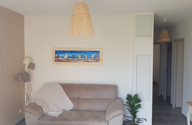 T3 renovated valras beach, sea view