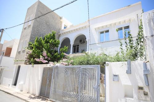 T4 Neuf & Accueil Chaleureux par Habib