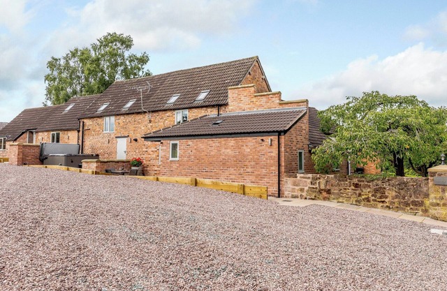 Tadpole Cottage at Frog Hall