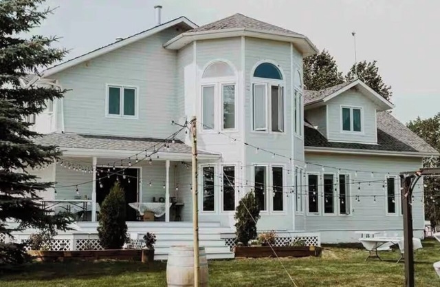 Tail Creek Oasis
